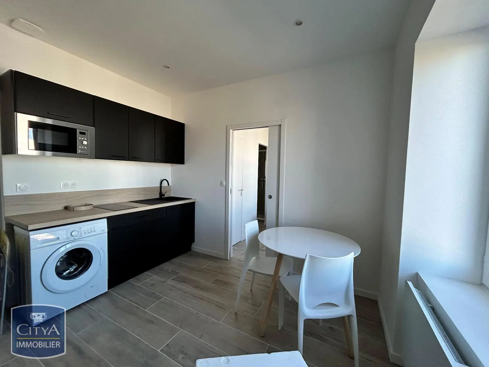 Photo 3 Appartement 2 pièces 73m²