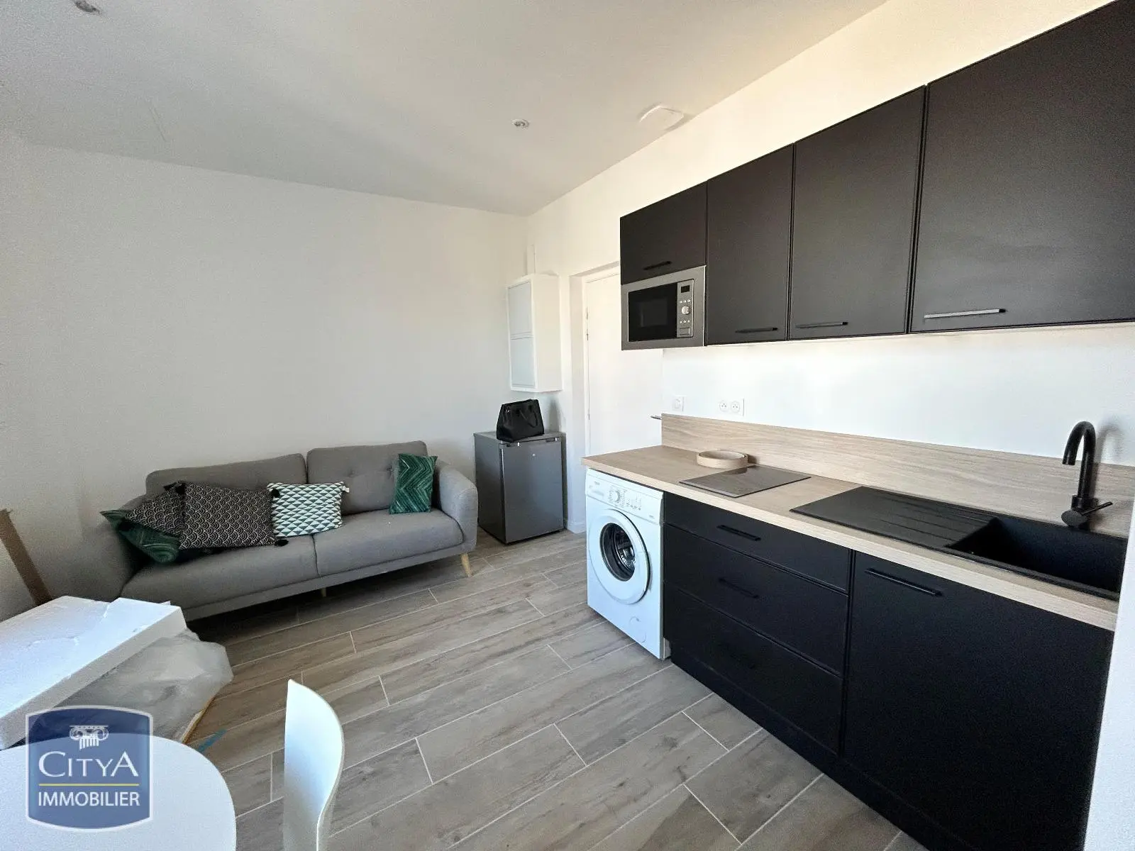 Photo 1 Appartement 2 pièces 73m²