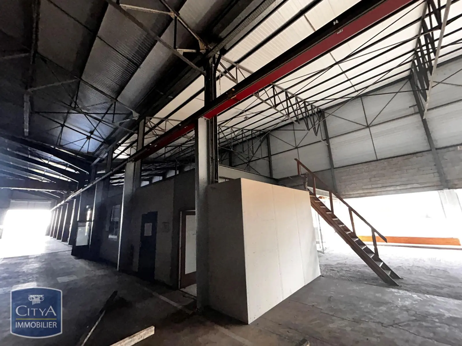 Photo 10 Local Commercial 3000m²