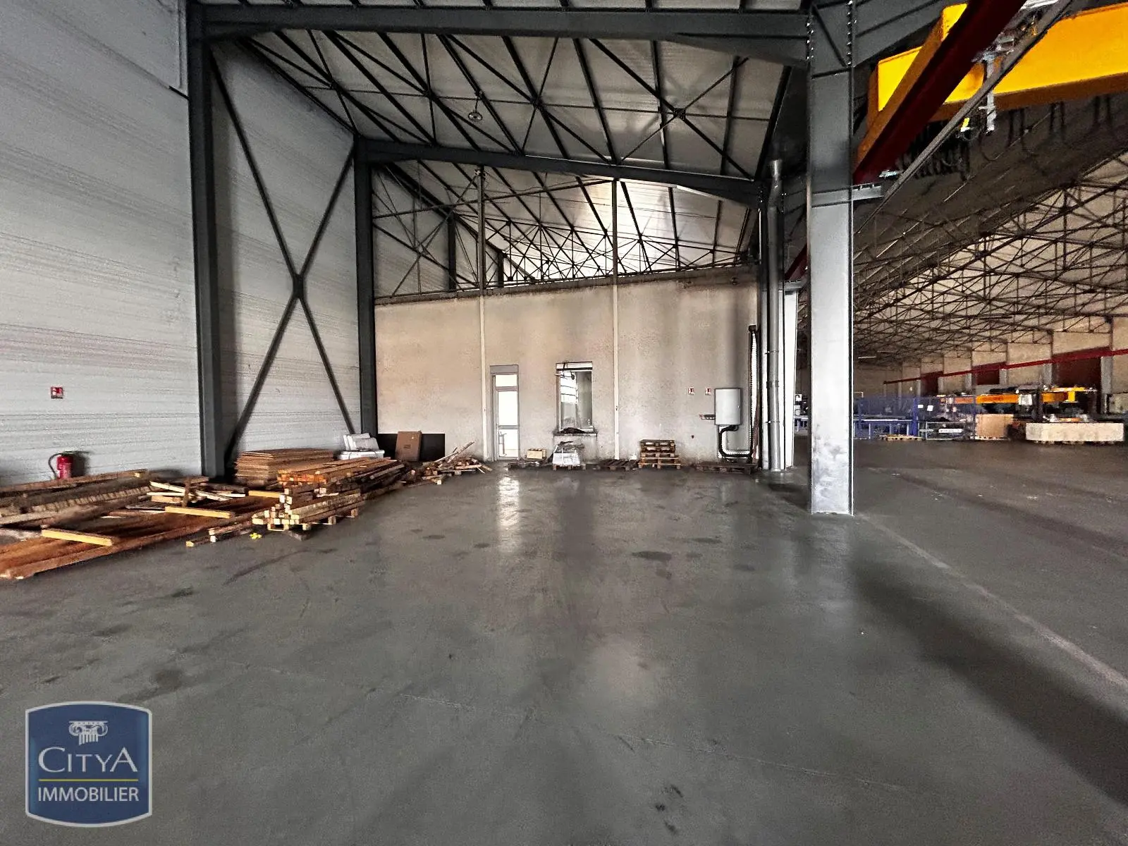 Photo 18 Local Commercial 3000m²
