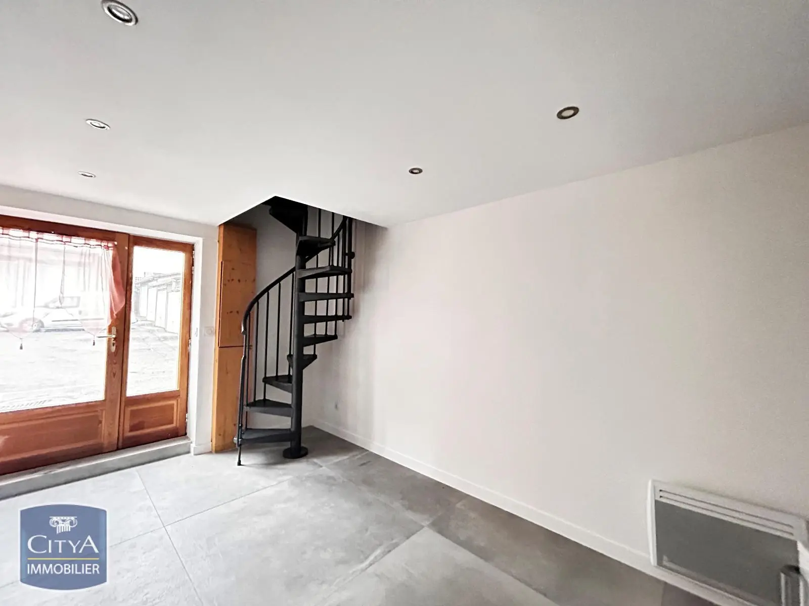 Photo 3 Appartement 1 pièce 24.6m²