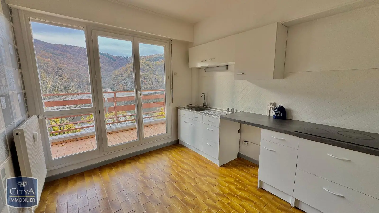 Photo 2 Appartement 4 pièces 104.9m²