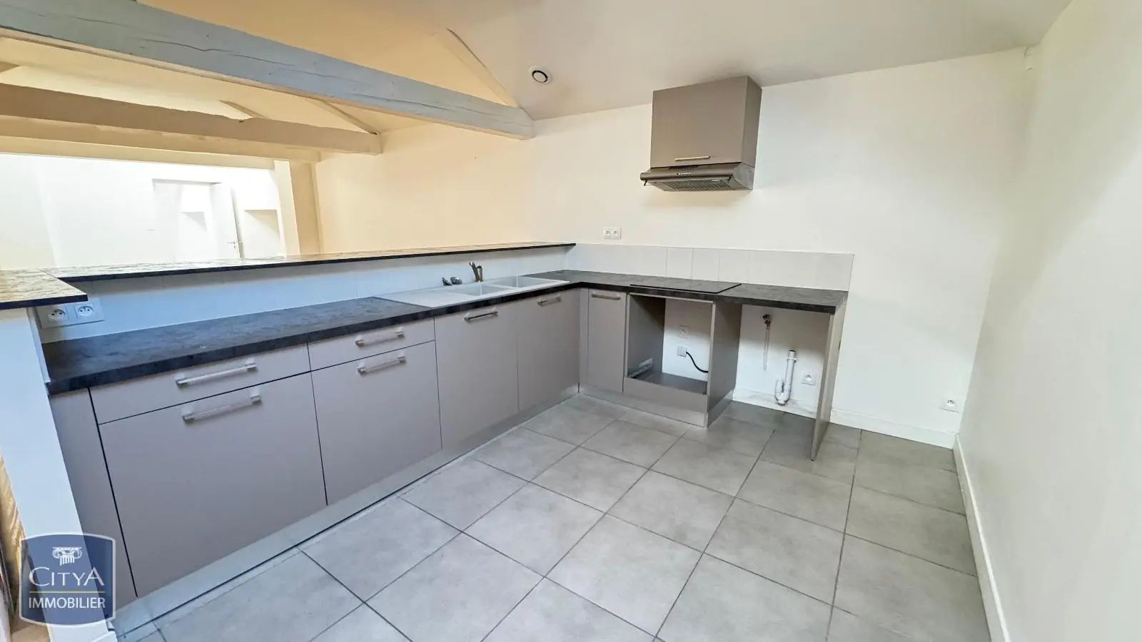 Photo 16 Appartement 4 pièces 143.2m²