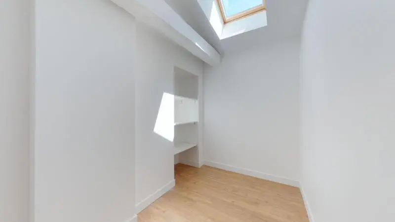 Photo 11 Appartement 4 pièces 143.2m²