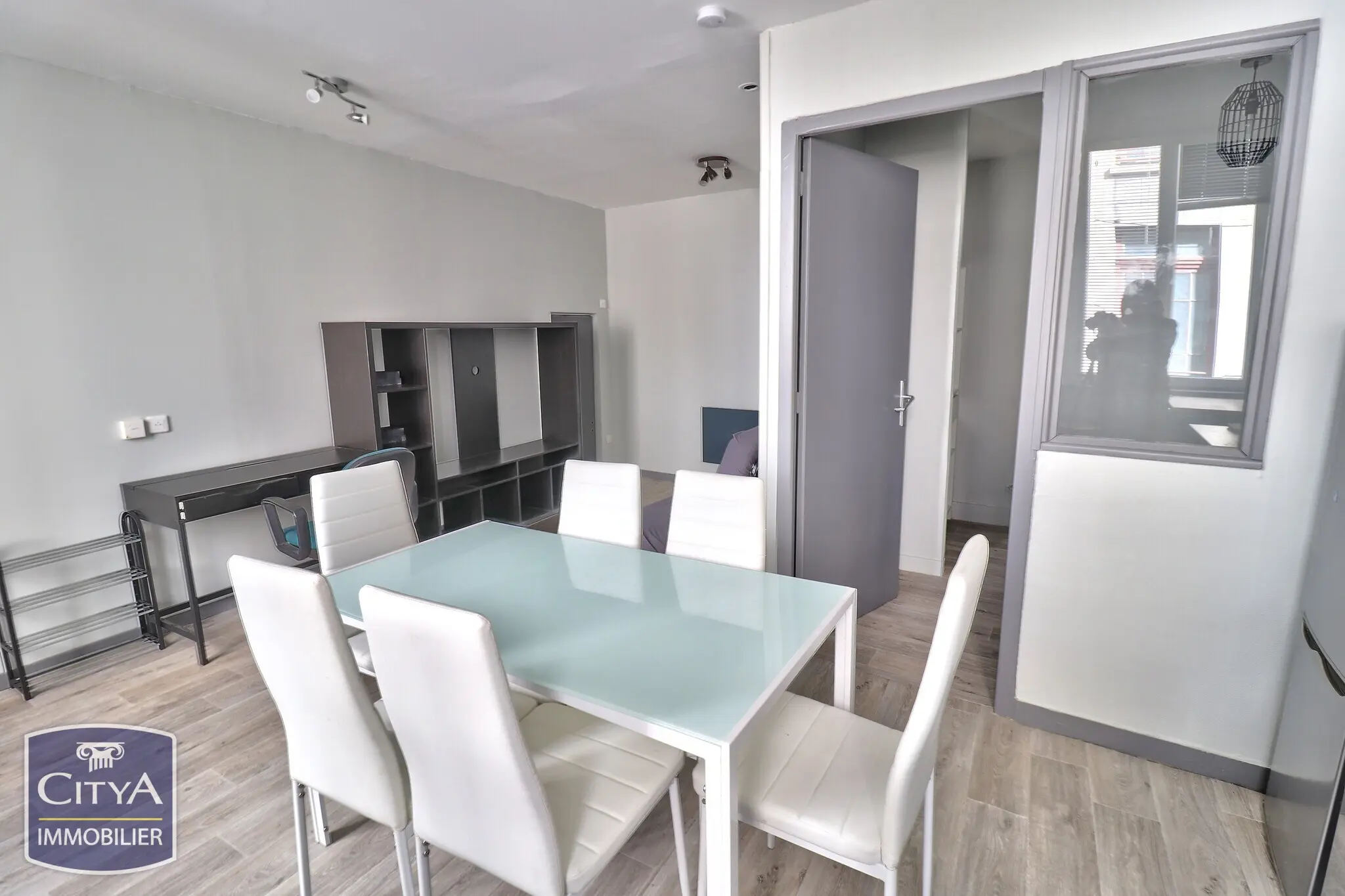 Photo 1 Appartement 2 pièces 31.58m²