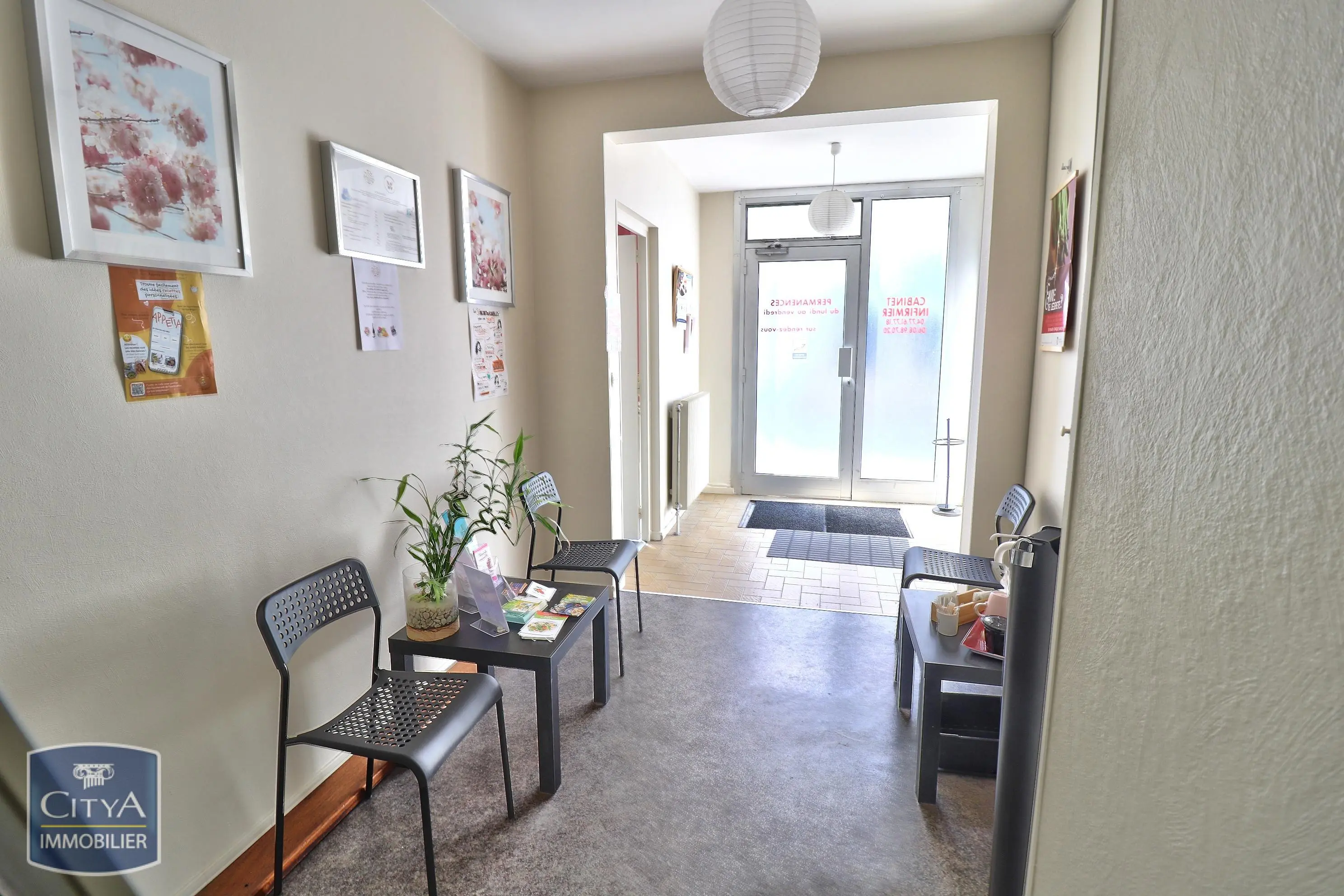 Photo 10 Local Professionnel 65.78m²