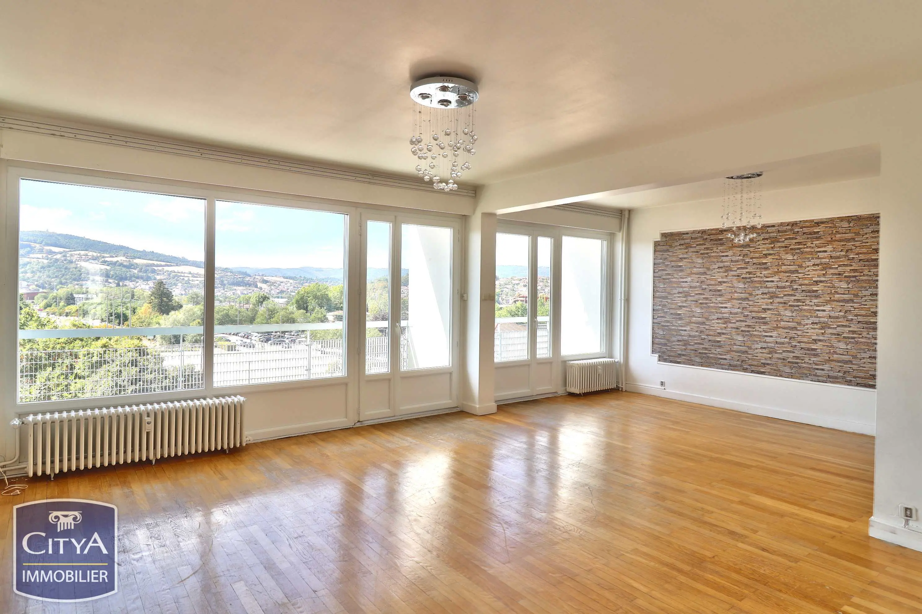 Photo 1 Appartement 5 pièces 125.01m²
