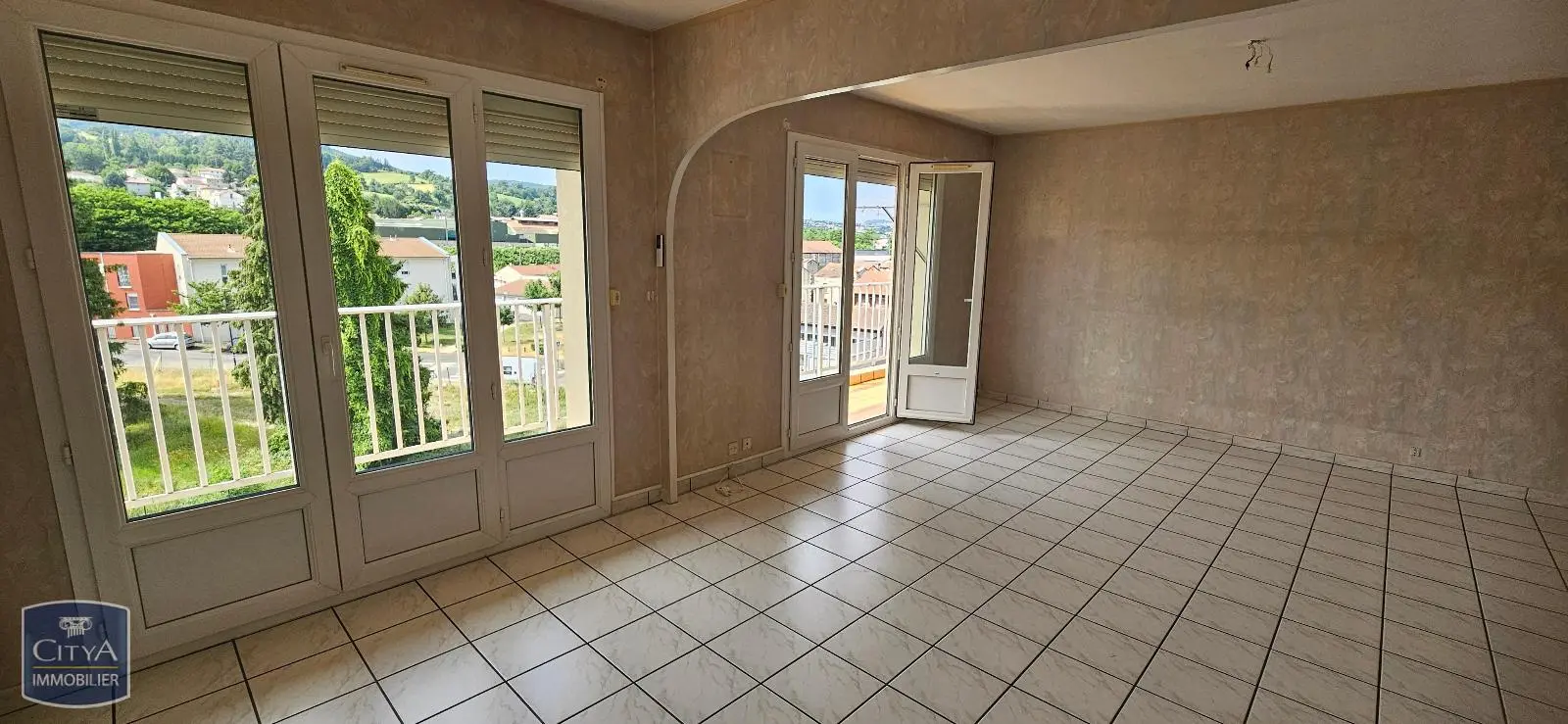 Photo 1 Appartement 3 pièces 76m²