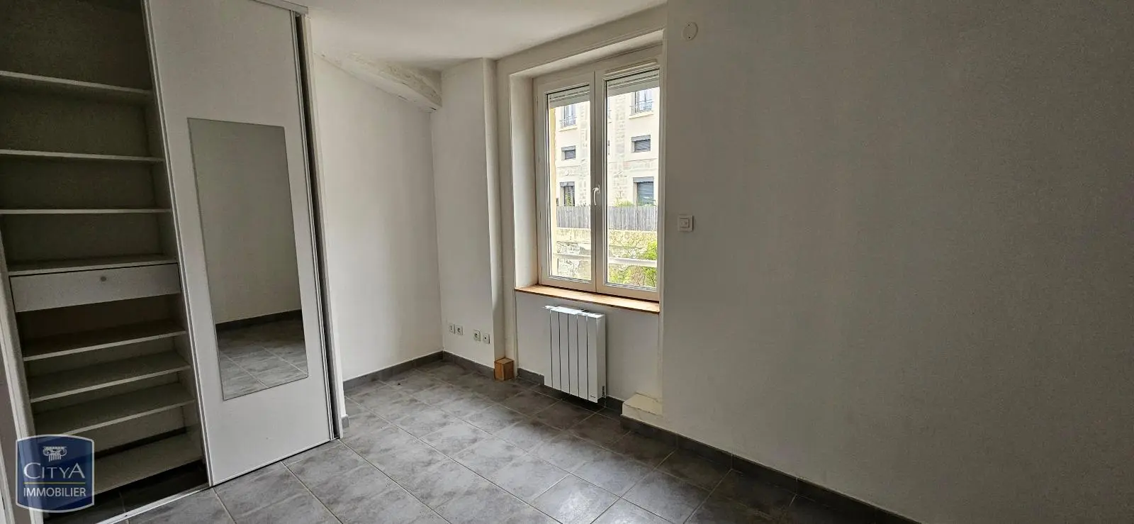 Photo 2 Appartement 2 pièces 42m²