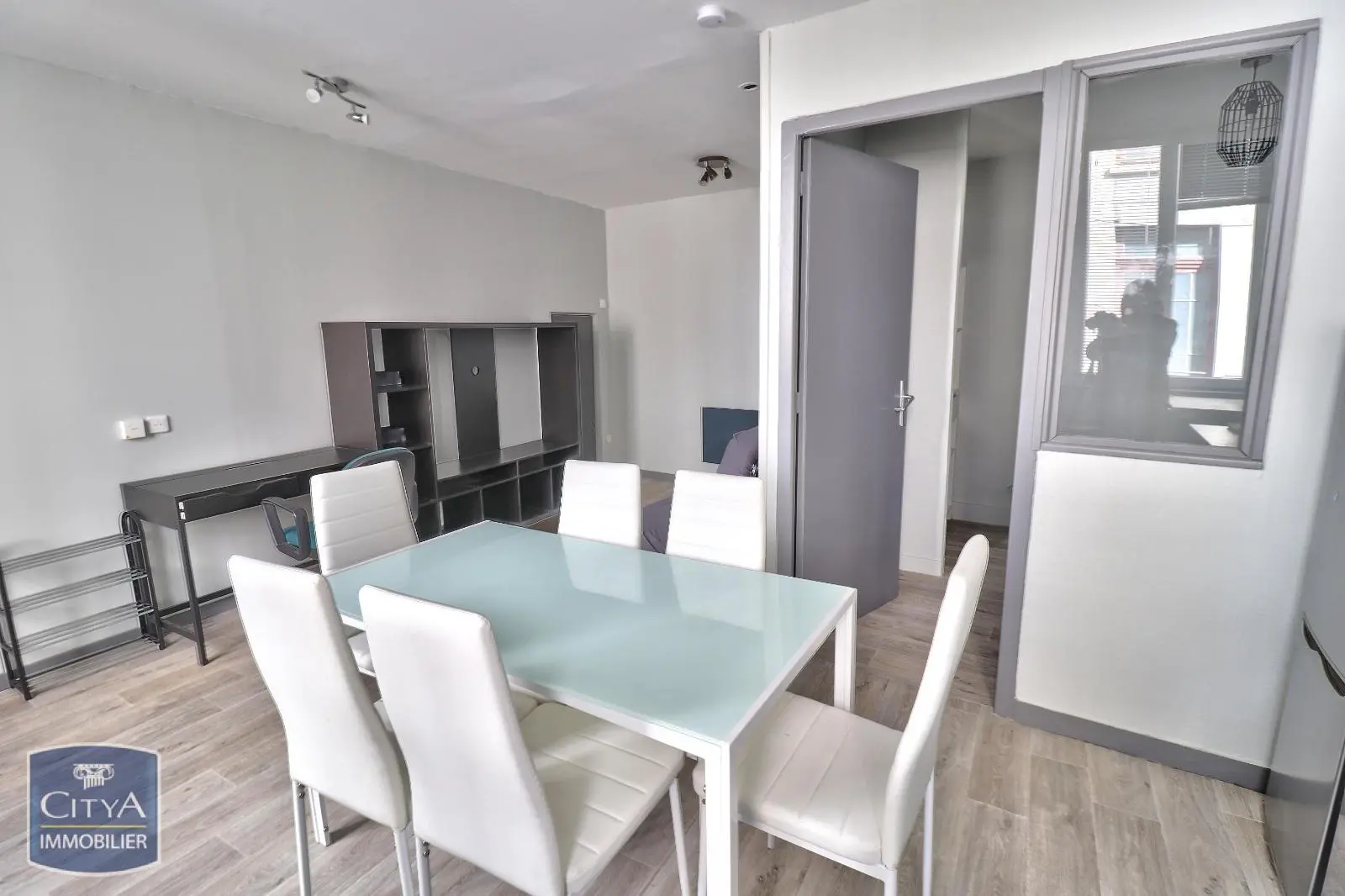 Photo 3 Appartement 2 pièces 31.58m²