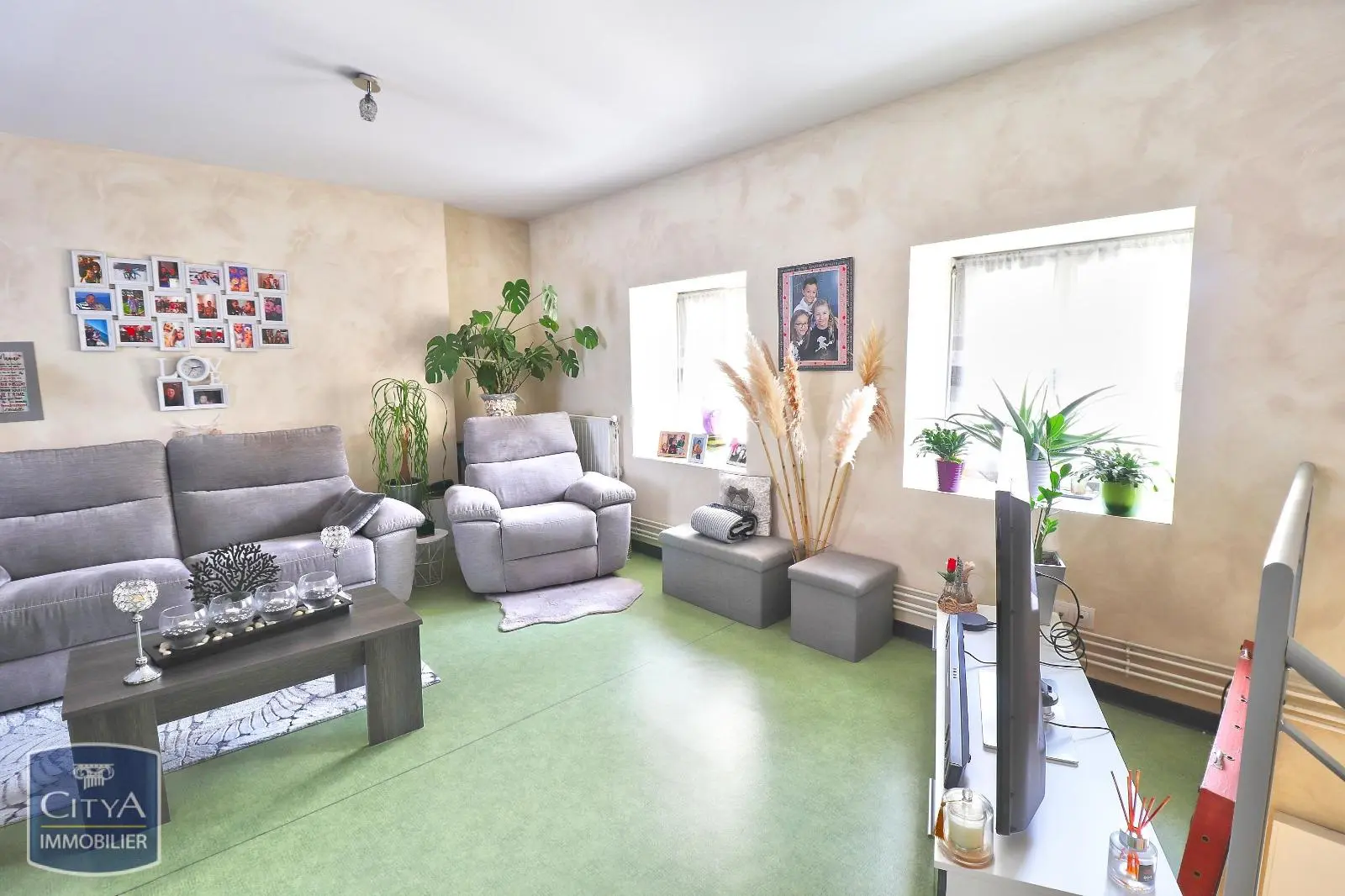 Photo 1 Immeuble 236.51m²