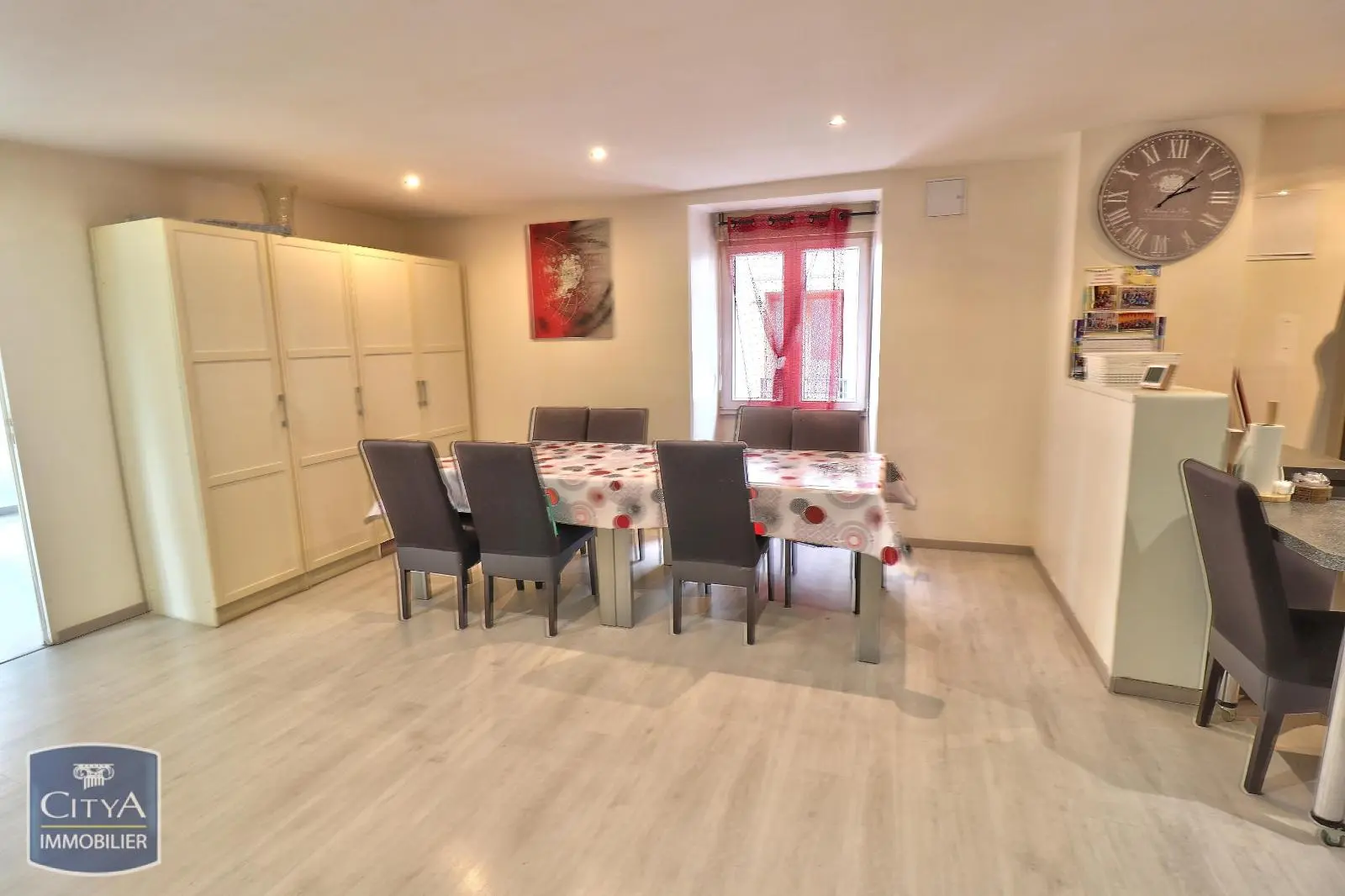 Photo 10 Appartement 4 pièces 92m²