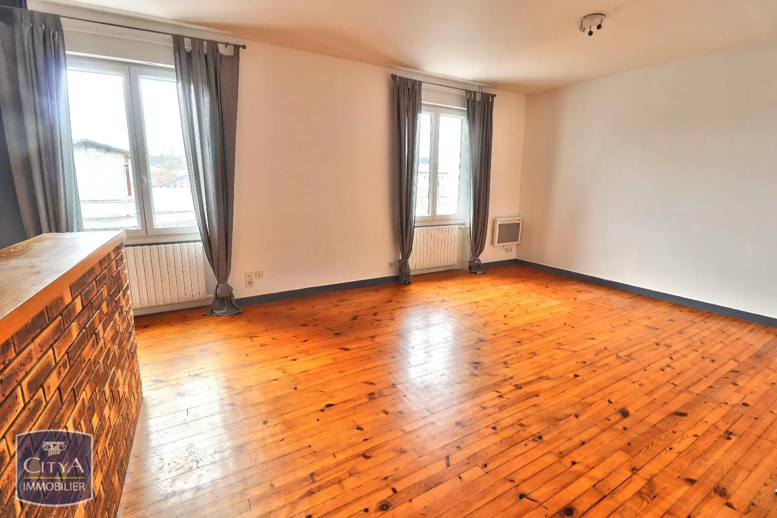 Photo 6 Immeuble 250m²