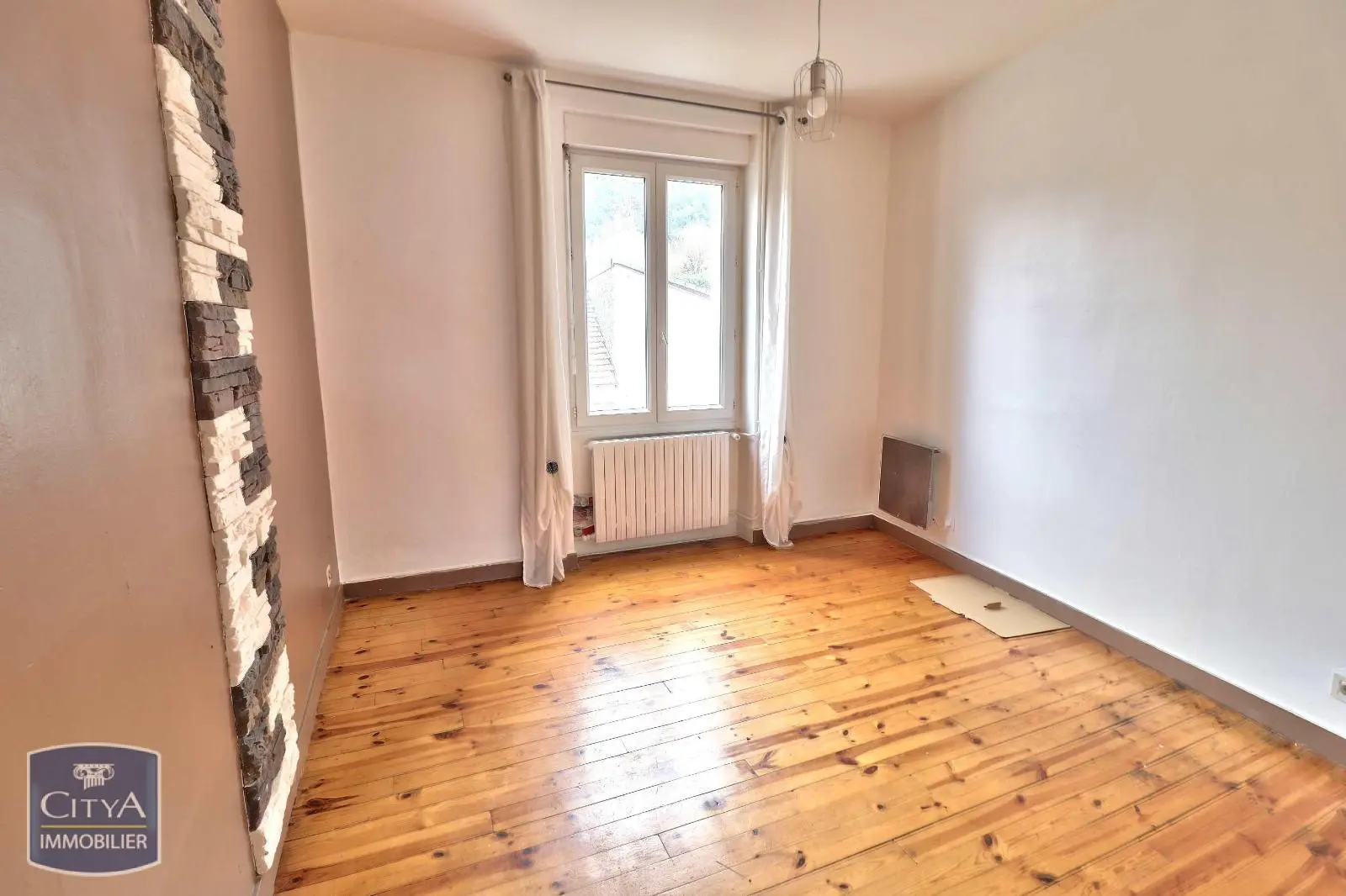 Photo 11 Immeuble 250m²