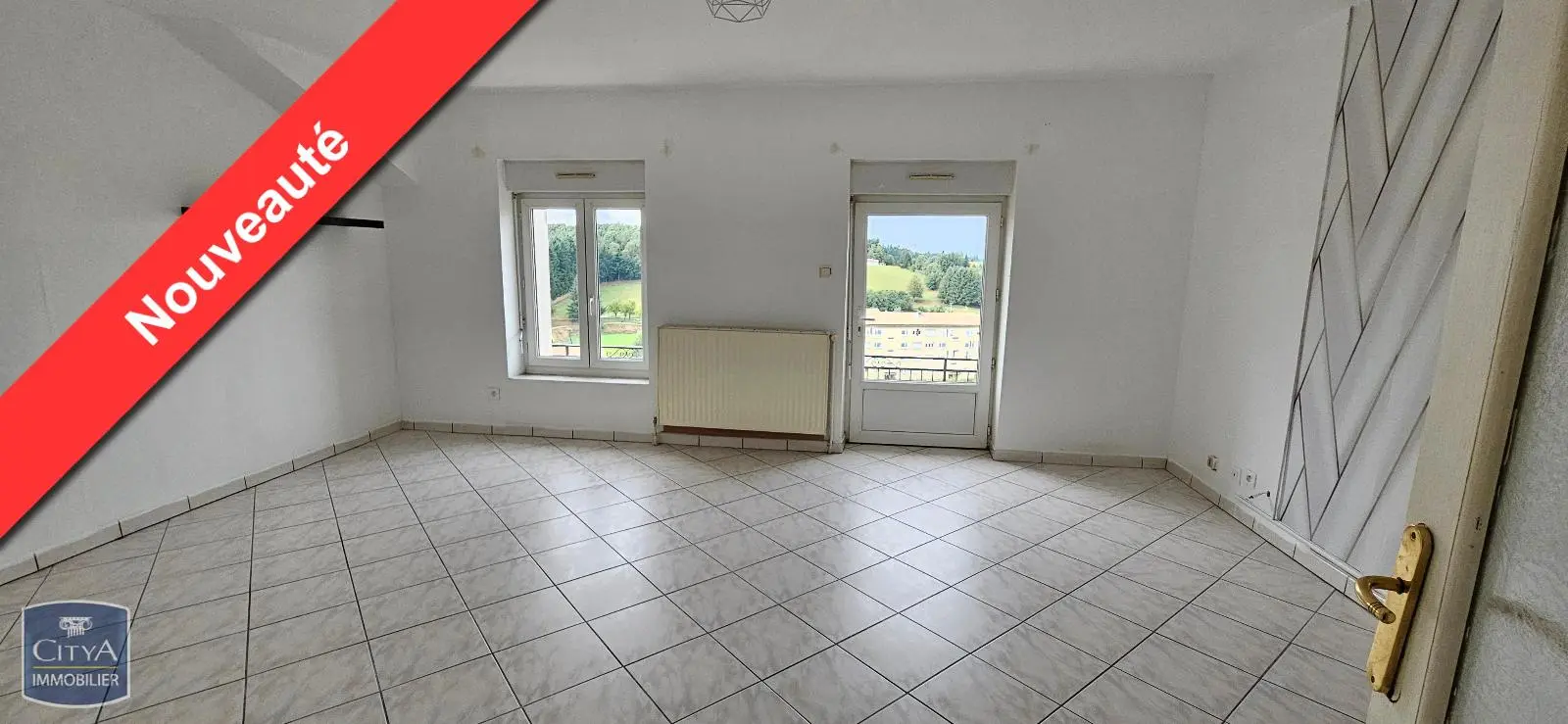 Photo 1 Appartement 5 pièces 109m²