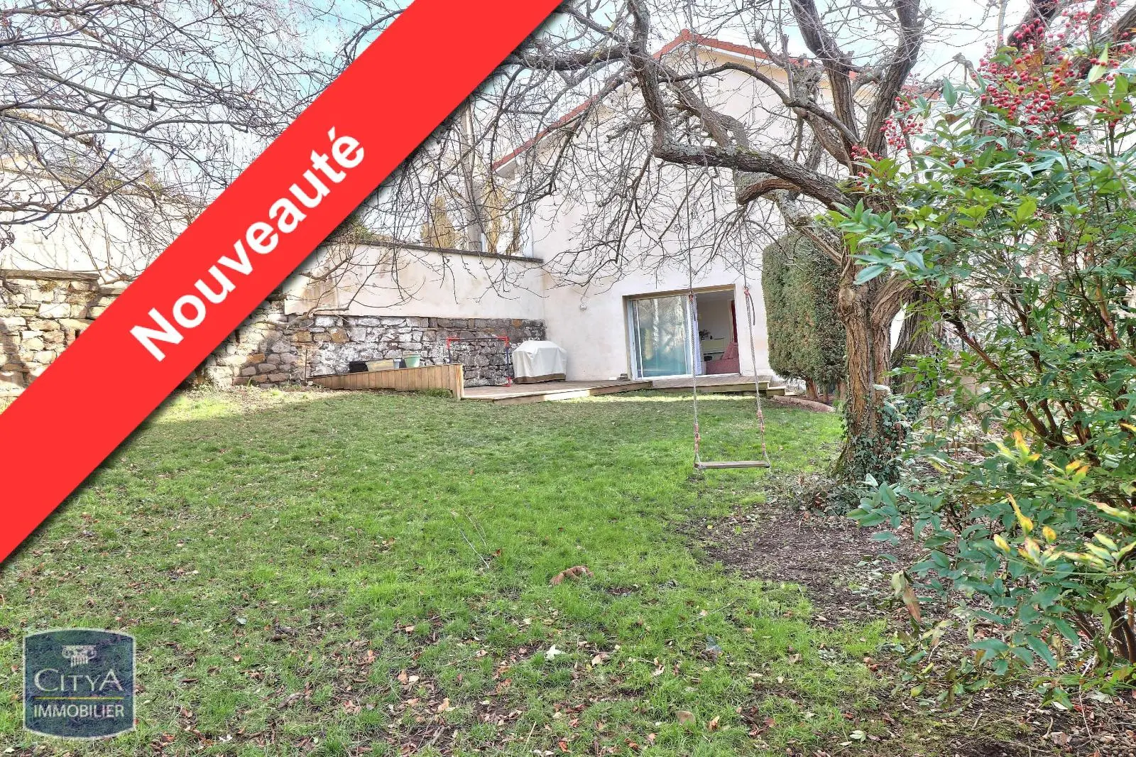 Photo 1 Maison 6 pièces 156m²