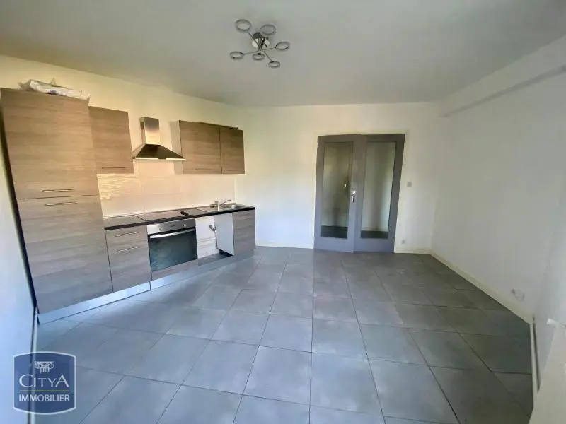 Photo 1 Appartement 1 pièce 38.27m²