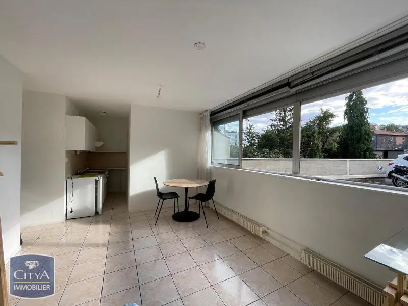 Photo 2 Appartement 1 pièce 25.17m²