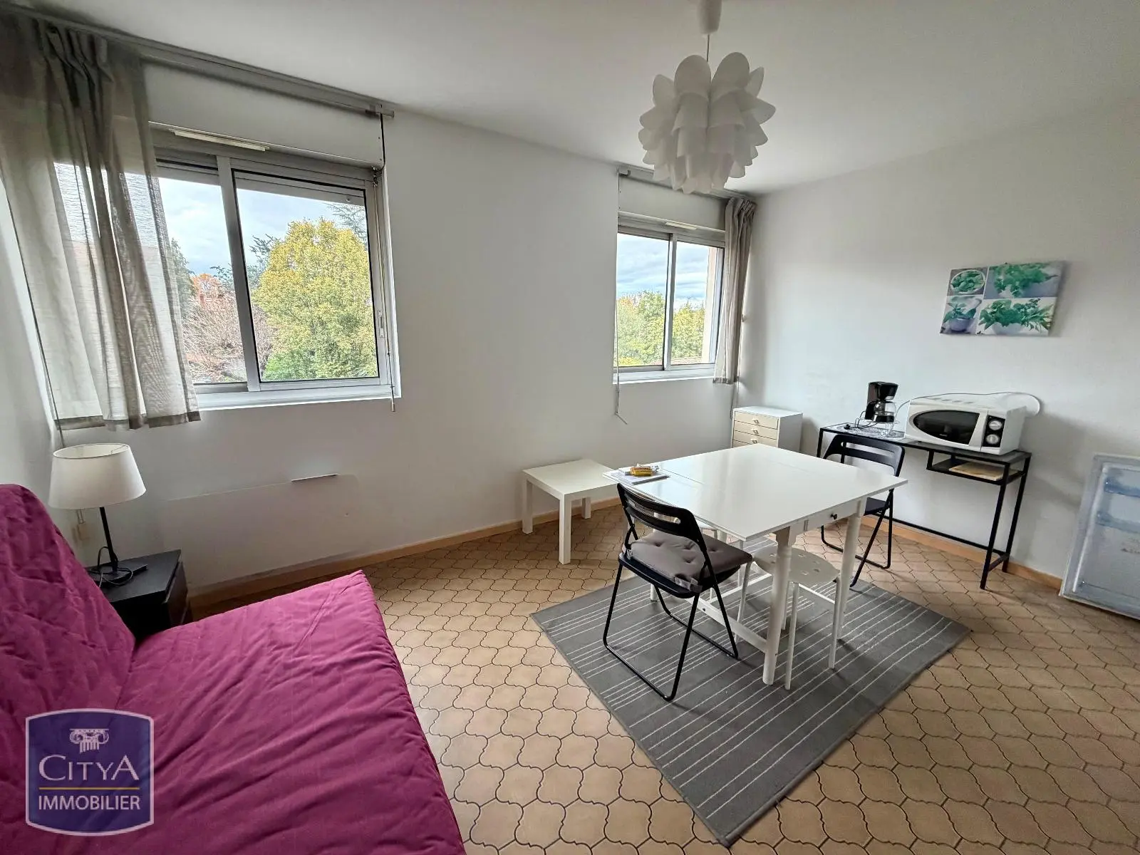 Photo 1 Appartement 1 pièce 24.2m²