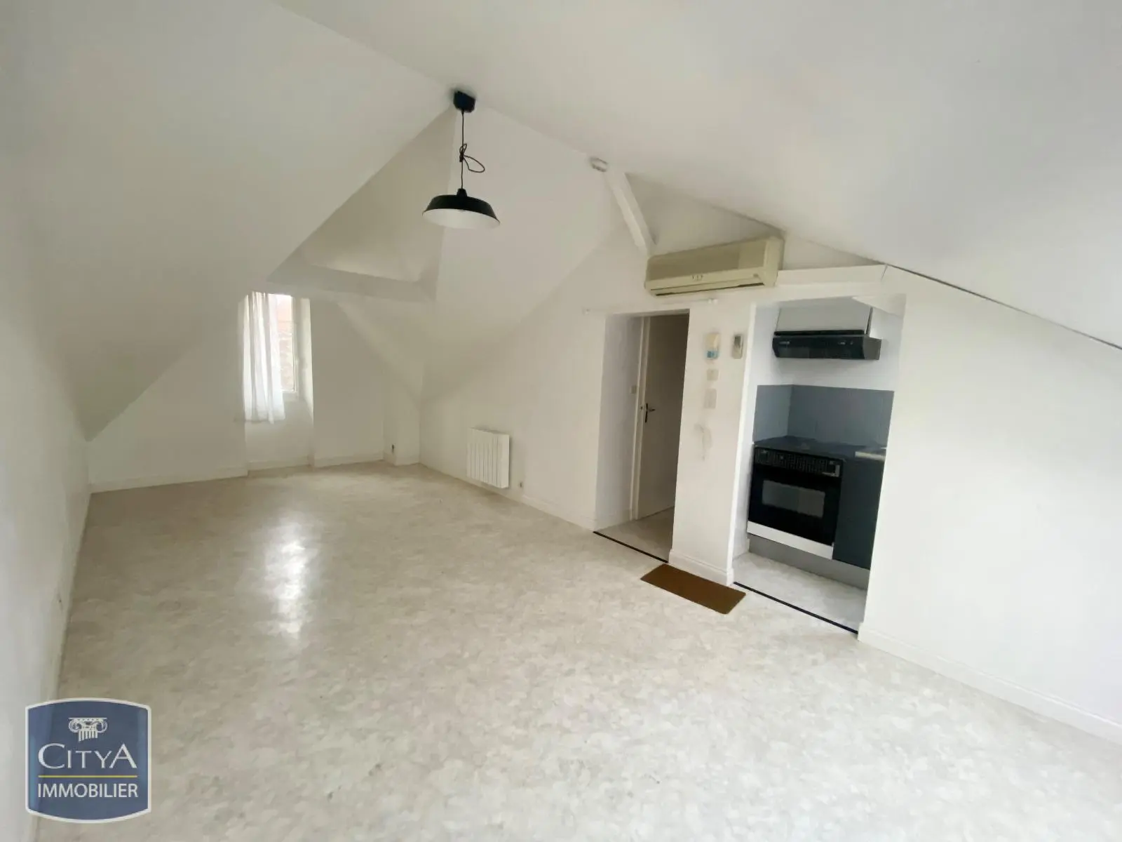 Photo 3 Appartement 1 pièce 19.91m²