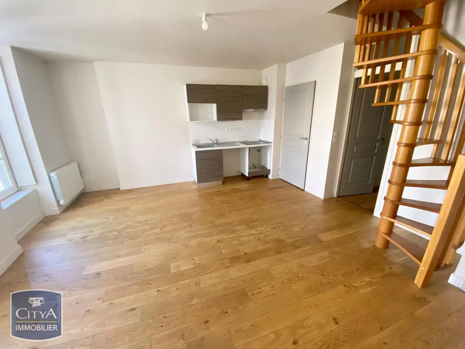 Photo 1 Appartement 3 pièces 45.31m²