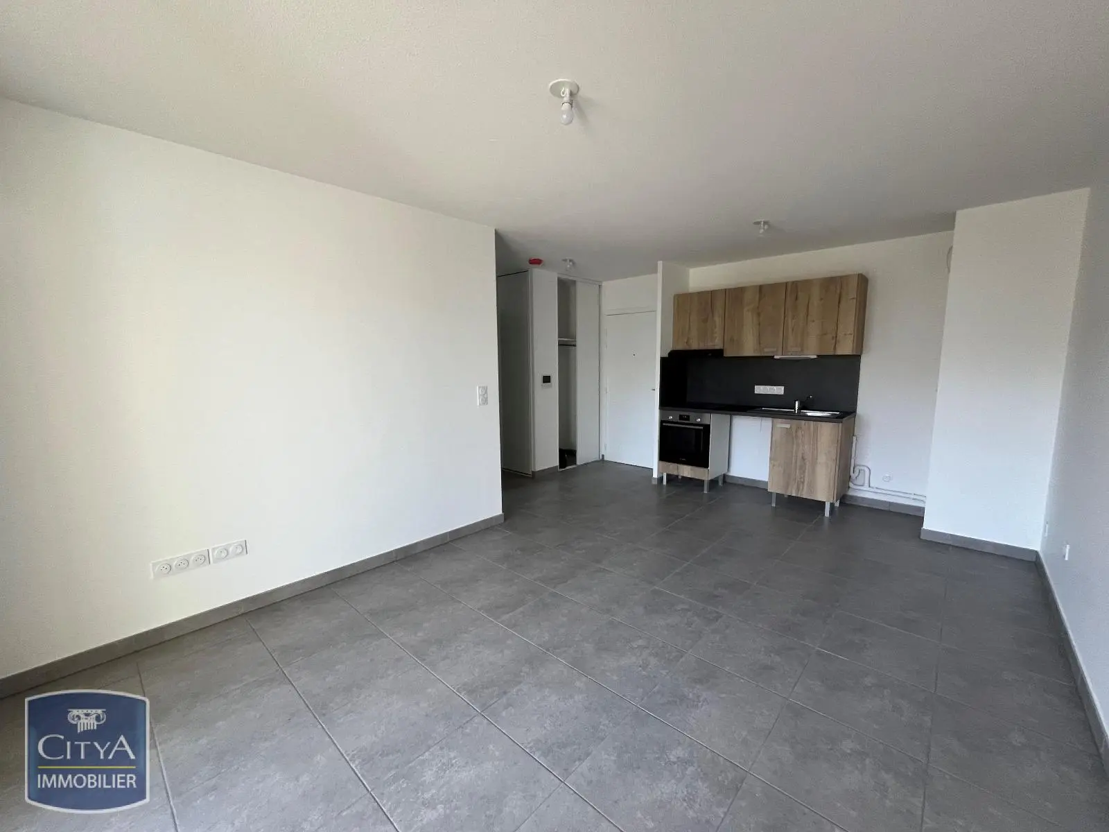 Photo 1 Appartement 2 pièces 41.69m²