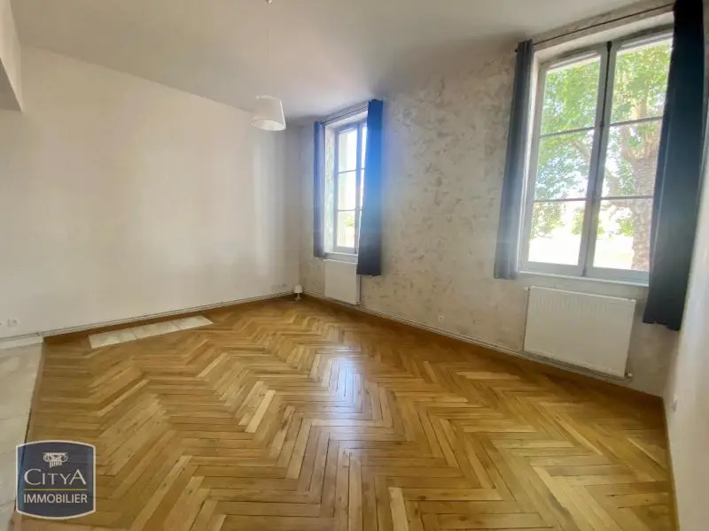 Photo 2 Appartement 1 pièce 39.44m²