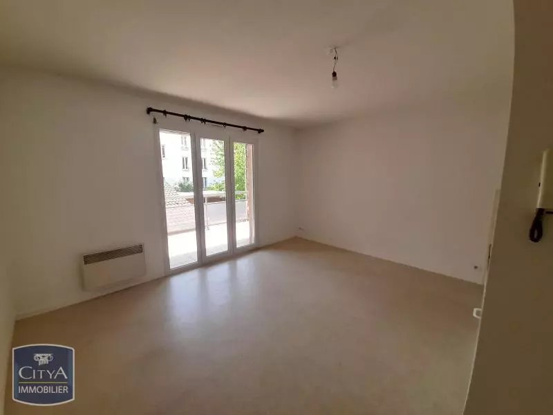 Photo 3 Appartement 1 pièce 30.54m²
