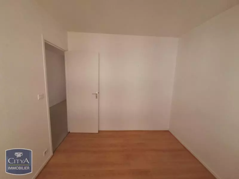 Photo 6 Appartement 1 pièce 30.54m²