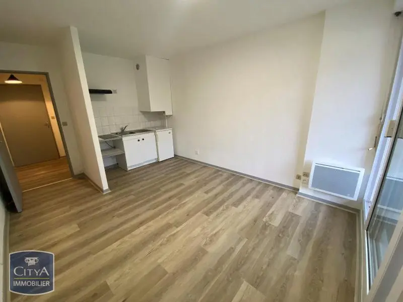 Photo 1 Appartement 1 pièce 20.39m²