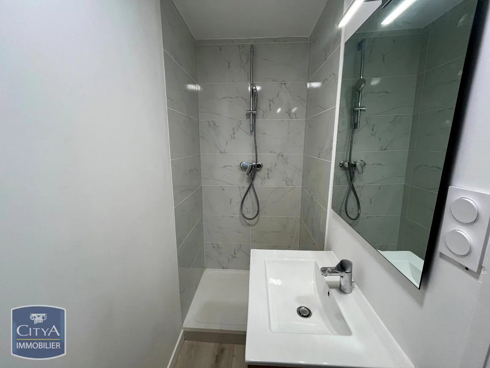 Photo 3 Appartement 1 pièce 18.05m²