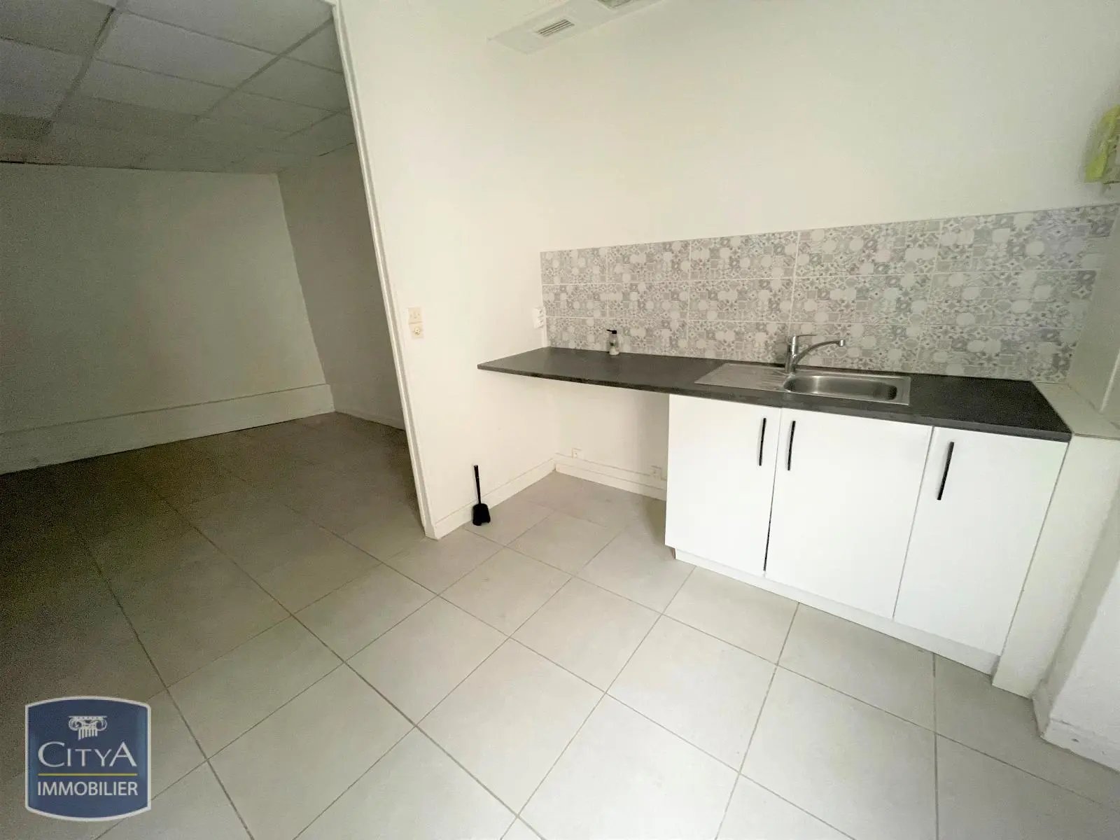 Photo 4 Appartement 1 pièce 27.73m²