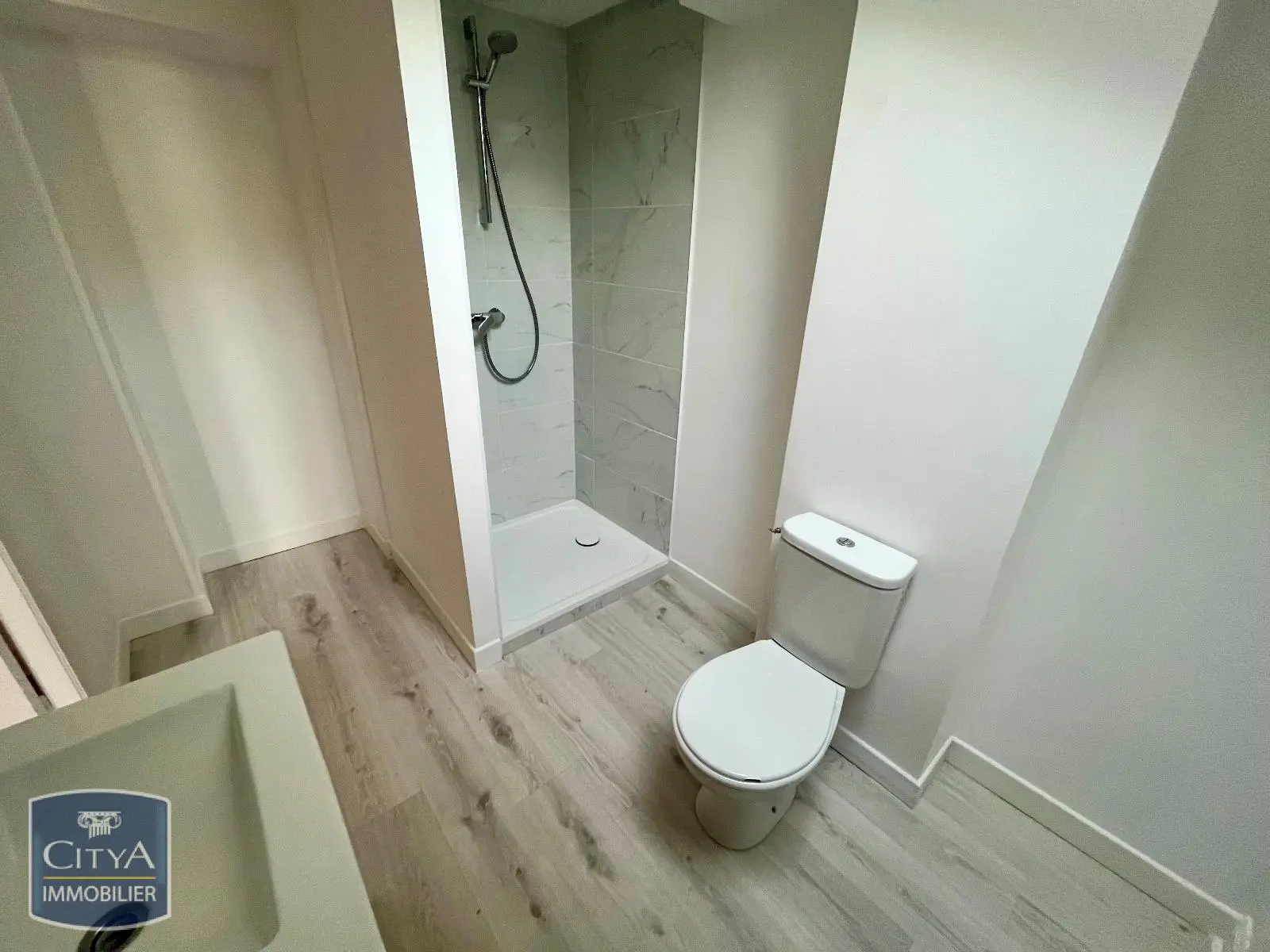 Photo 6 Appartement 1 pièce 27.95m²