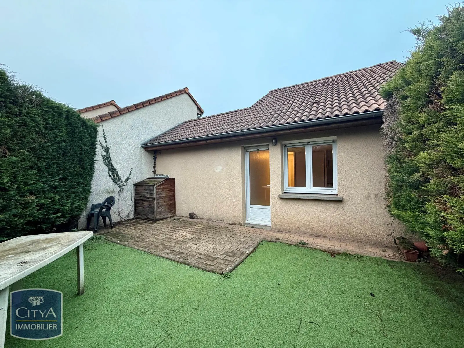 Photo 1 Appartement 1 pièce 23m²