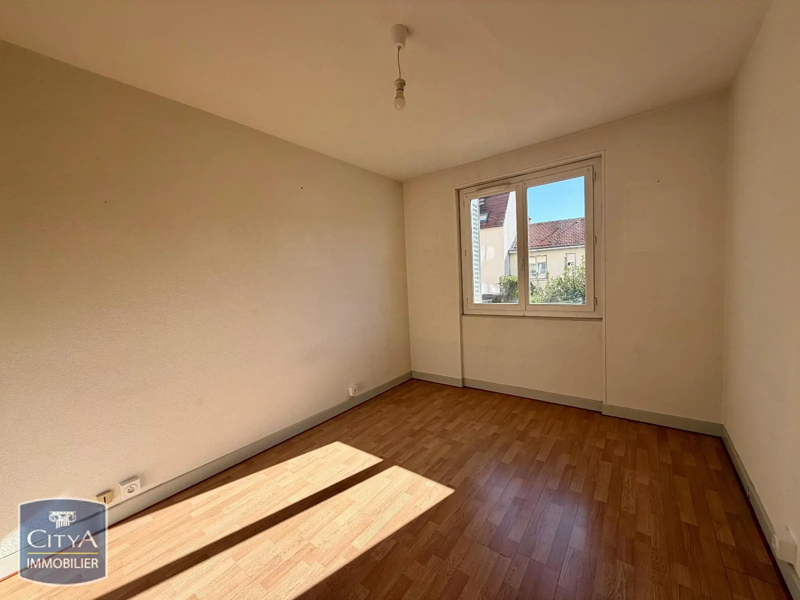 Photo 10 Appartement 4 pièces 84.96m²