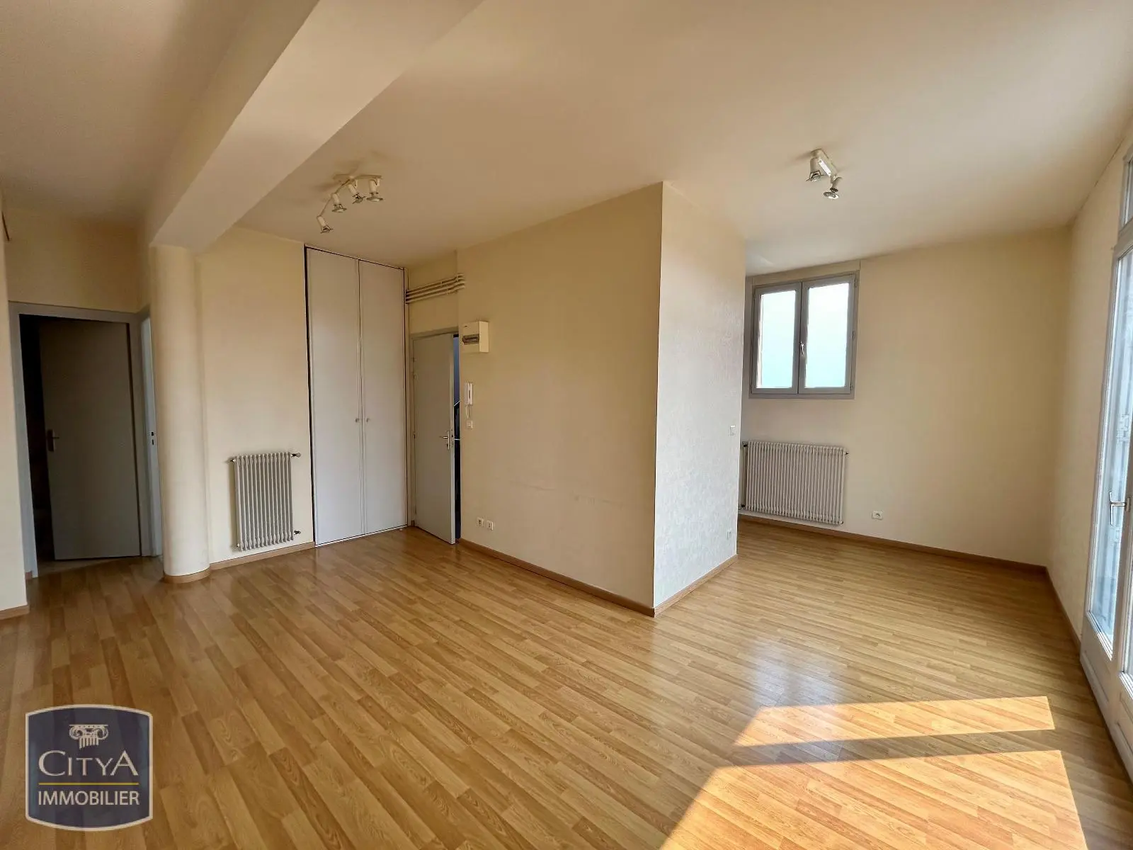 Photo 1 Appartement 3 pièces 58.5m²