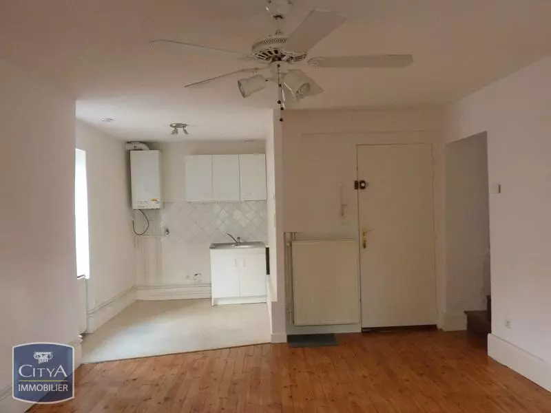 Photo 2 Appartement 3 pièces 56.87m²