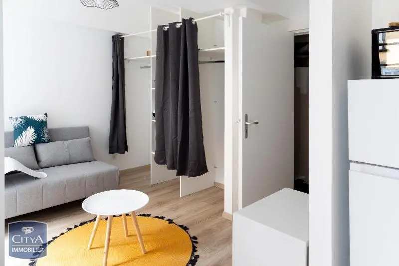 Photo 3 Appartement 1 pièce 17.2m²