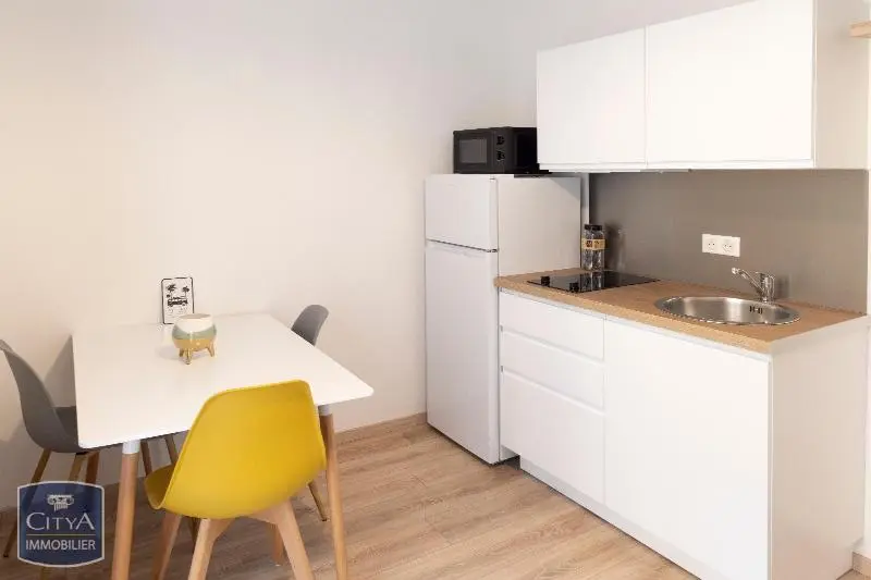 Photo 3 Appartement 1 pièce 17.65m²
