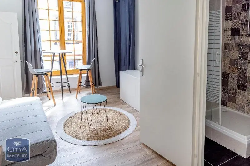 Photo 2 Appartement 1 pièce 14.62m²