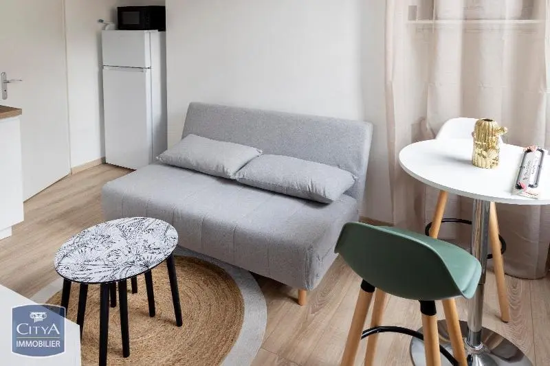 Photo 1 Appartement 1 pièce 12.22m²