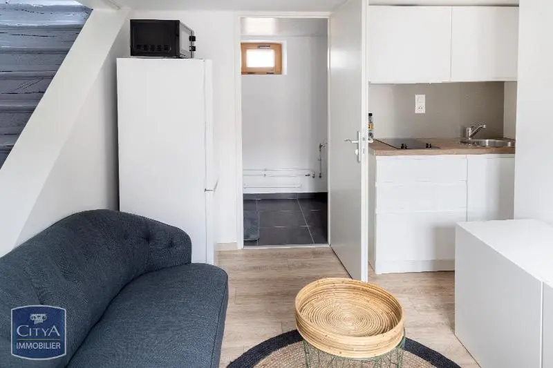 Photo 1 Appartement 1 pièce 14.17m²