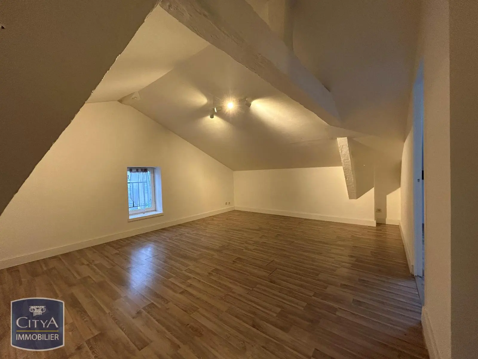 Photo 1 Appartement 2 pièces 32.89m²