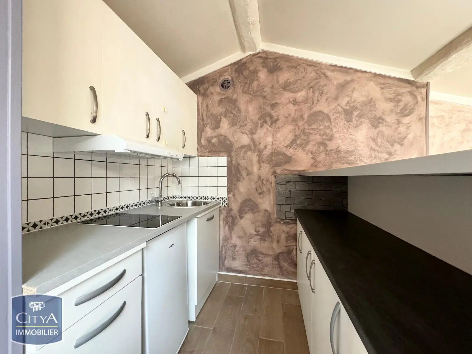 Photo 3 Appartement 1 pièce 21.42m²