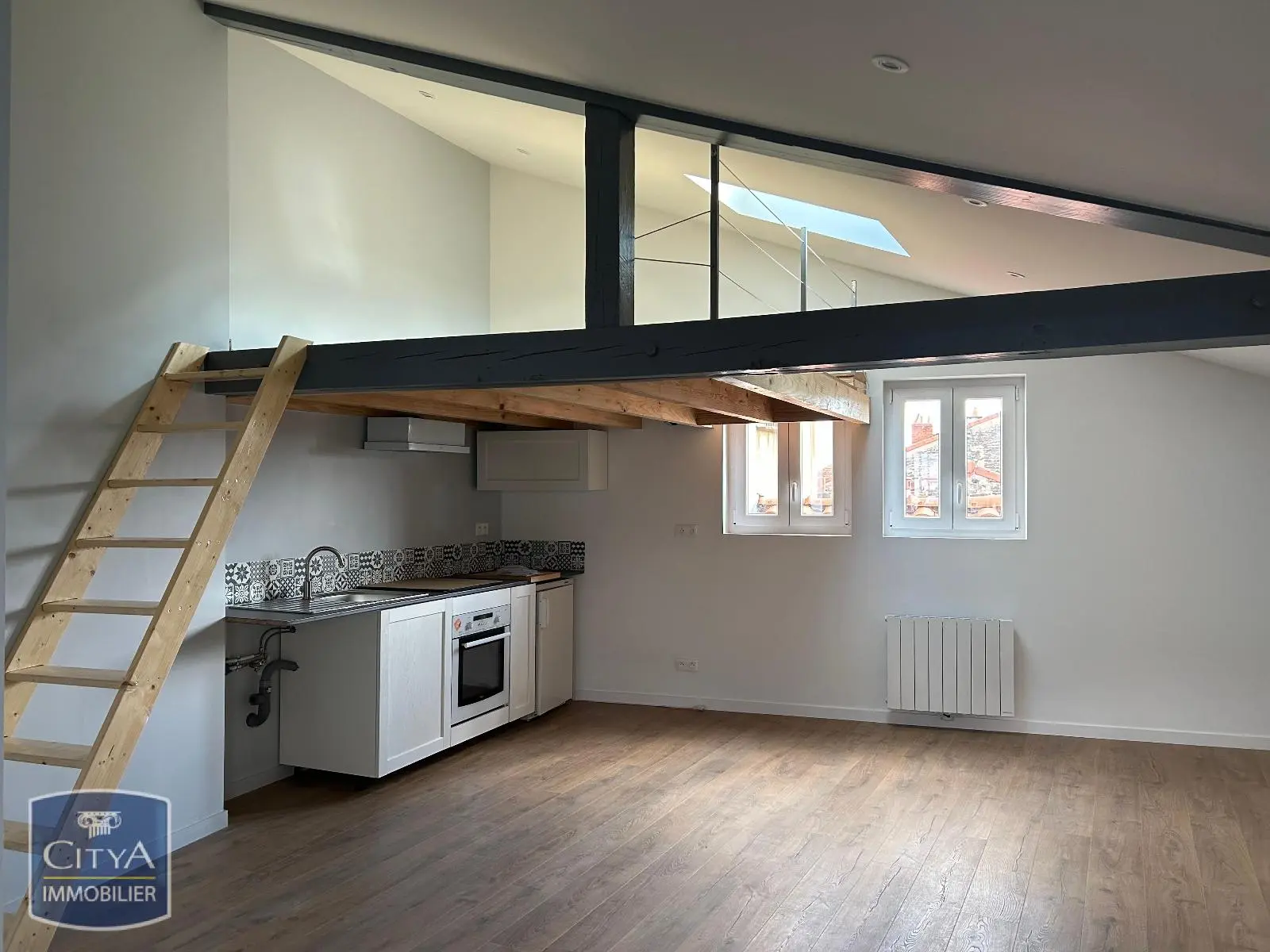 Photo 1 Appartement 1 pièce 37.04m²