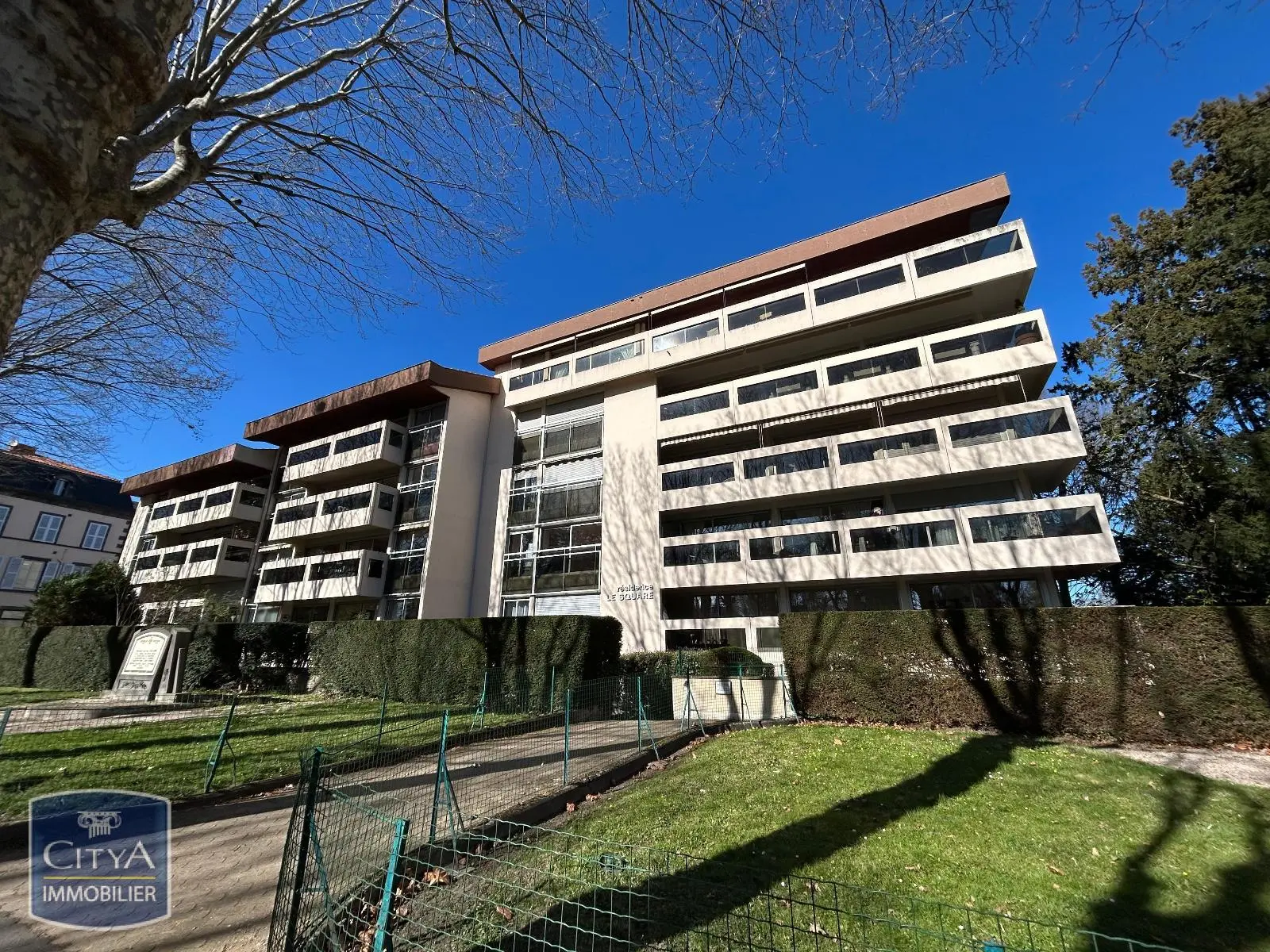 Photo 1 Appartement 1 pièce 24.2m²