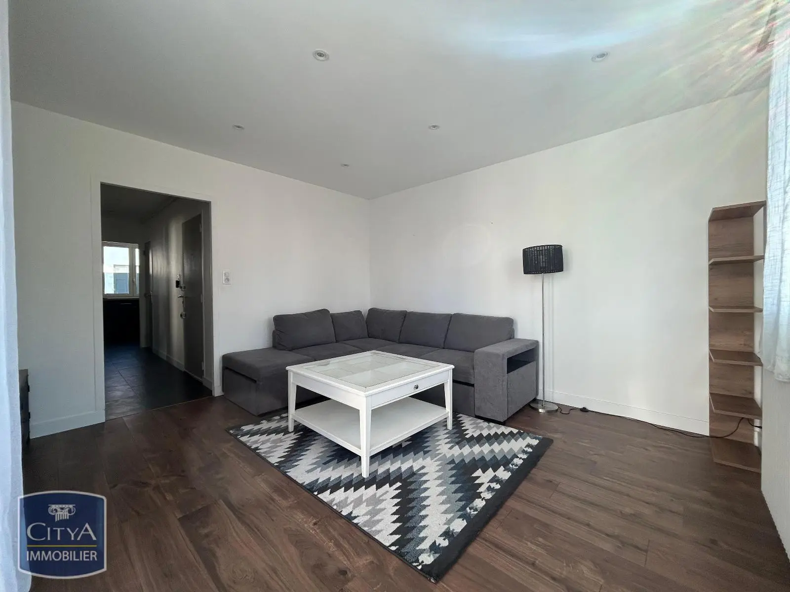 Photo 1 Appartement 3 pièces 52.42m²