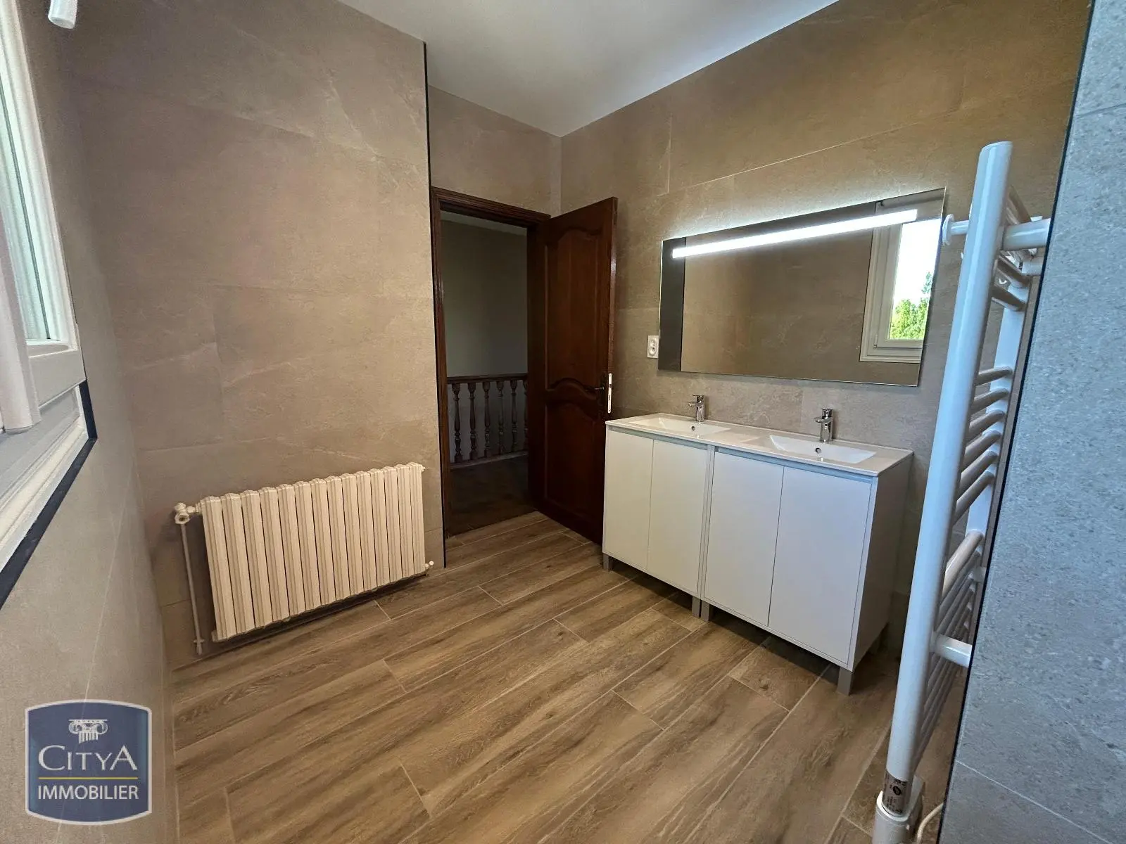 Photo 11 Maison 7 pièces 183.88m²