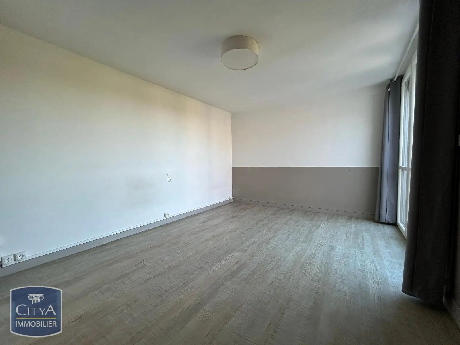Photo 2 Appartement 1 pièce 29.1m²