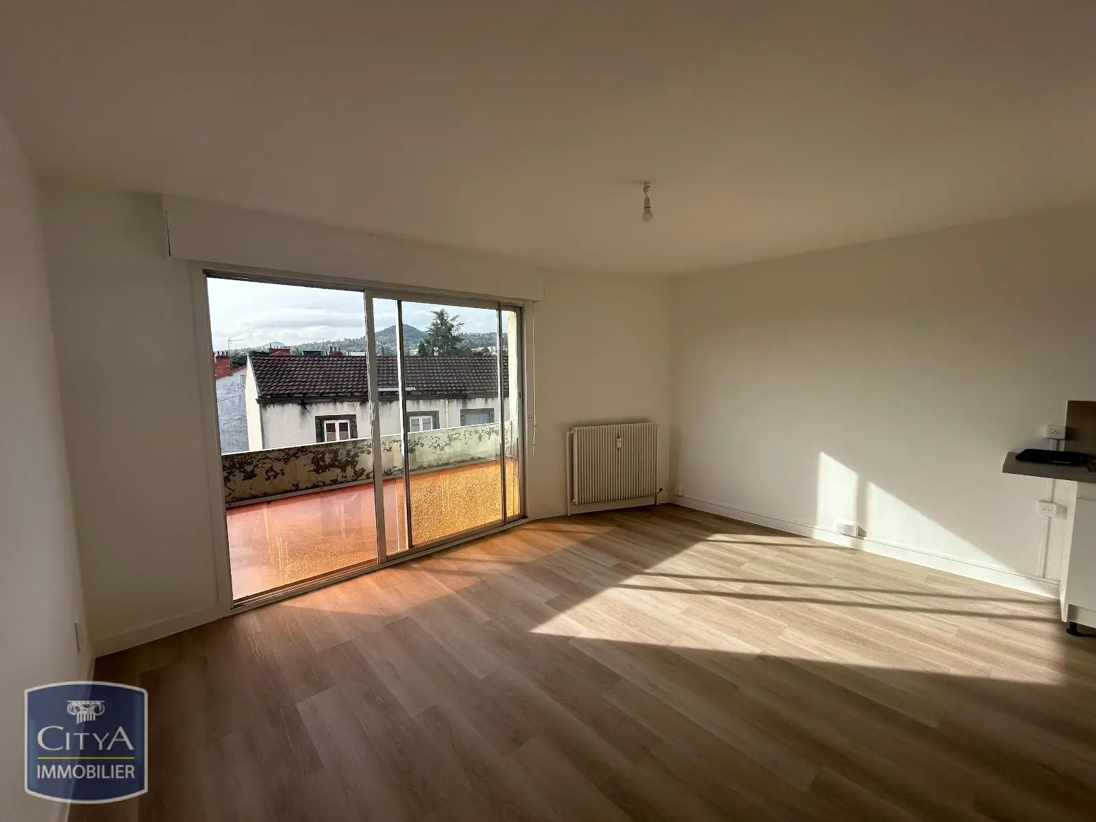 Photo 2 Appartement 1 pièce 26.97m²